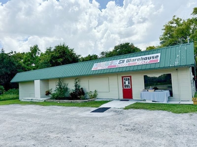 Fabric Warehouse storefront on North Florida Avenue in Lakeland
